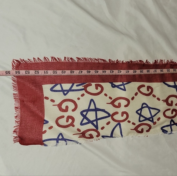 - Gucci long Scarf handmade from Gucci 100%authentic - Picture 4 of 17
